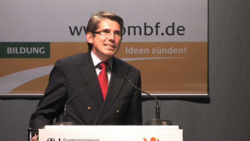 Staatssekrett Andreas Storm erffnet die Veranstaltung 2008